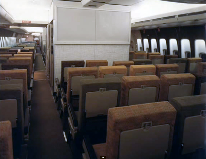 Illustration for article titled Traveling in a Boeing 747 in the 1970s was pretty damn awesome